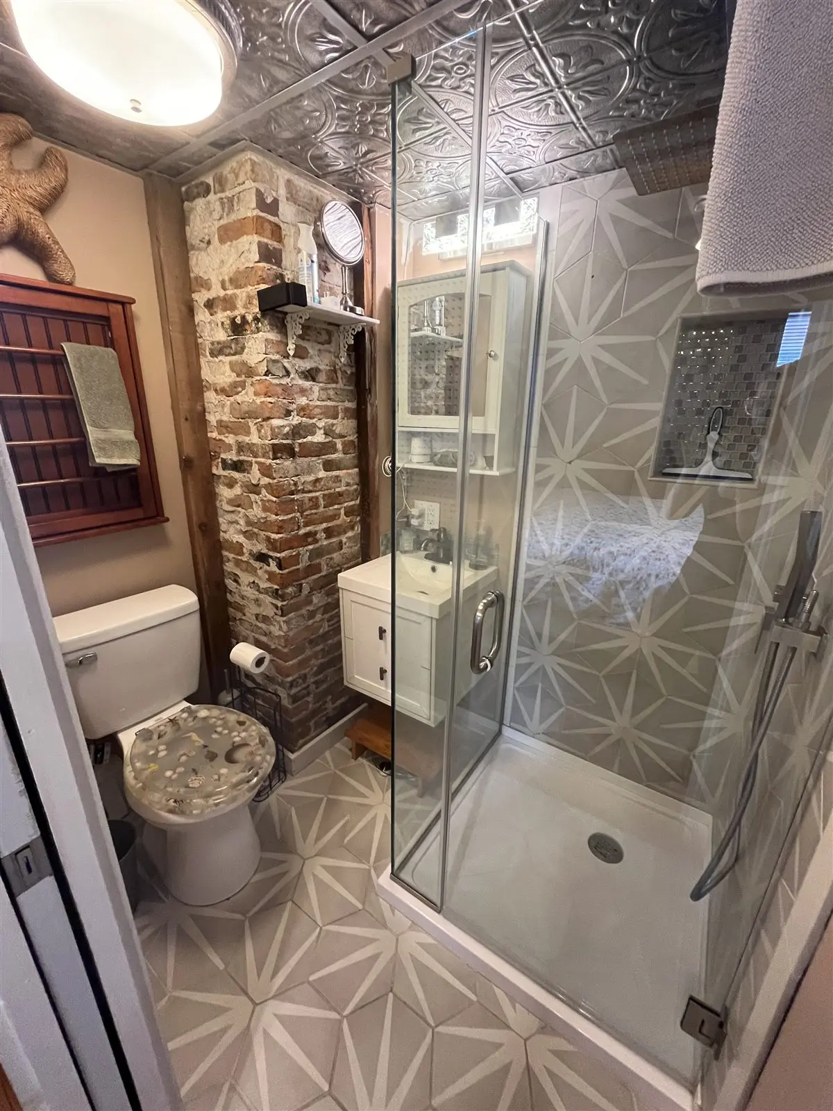 The Hubbard Room at The Kennebec Inn, Hallowell, Maine