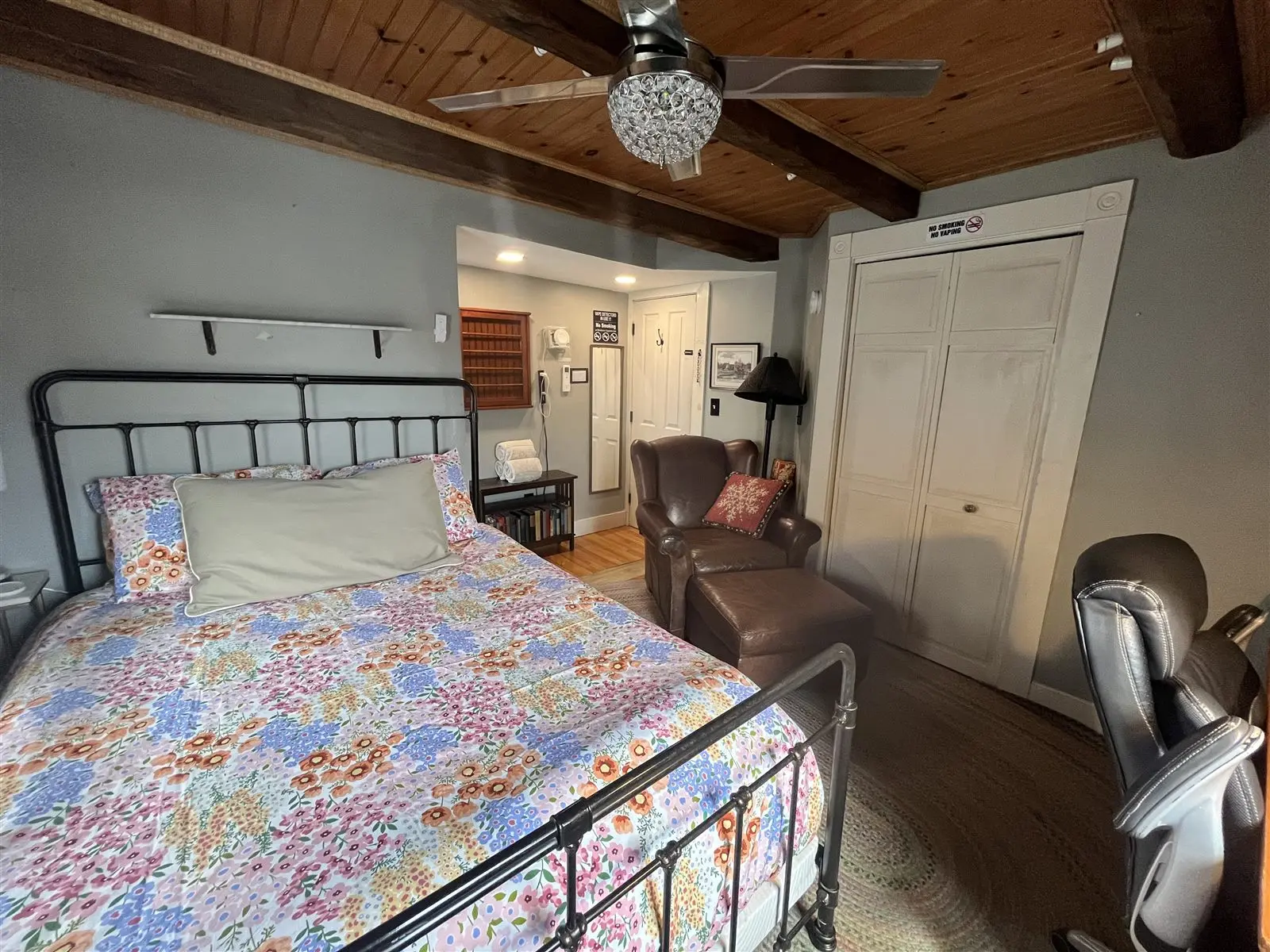 The Bodwell Room at The Kennebec Inn, Hallowell, Maine